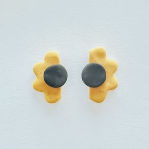 Sunflower earrings